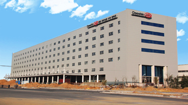 K8凯发多层框架钢结构工程：河南大信科贸办公楼