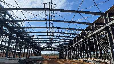 K8凯发钢构百科：说一下为什么是钢结构门式钢架结构厂房