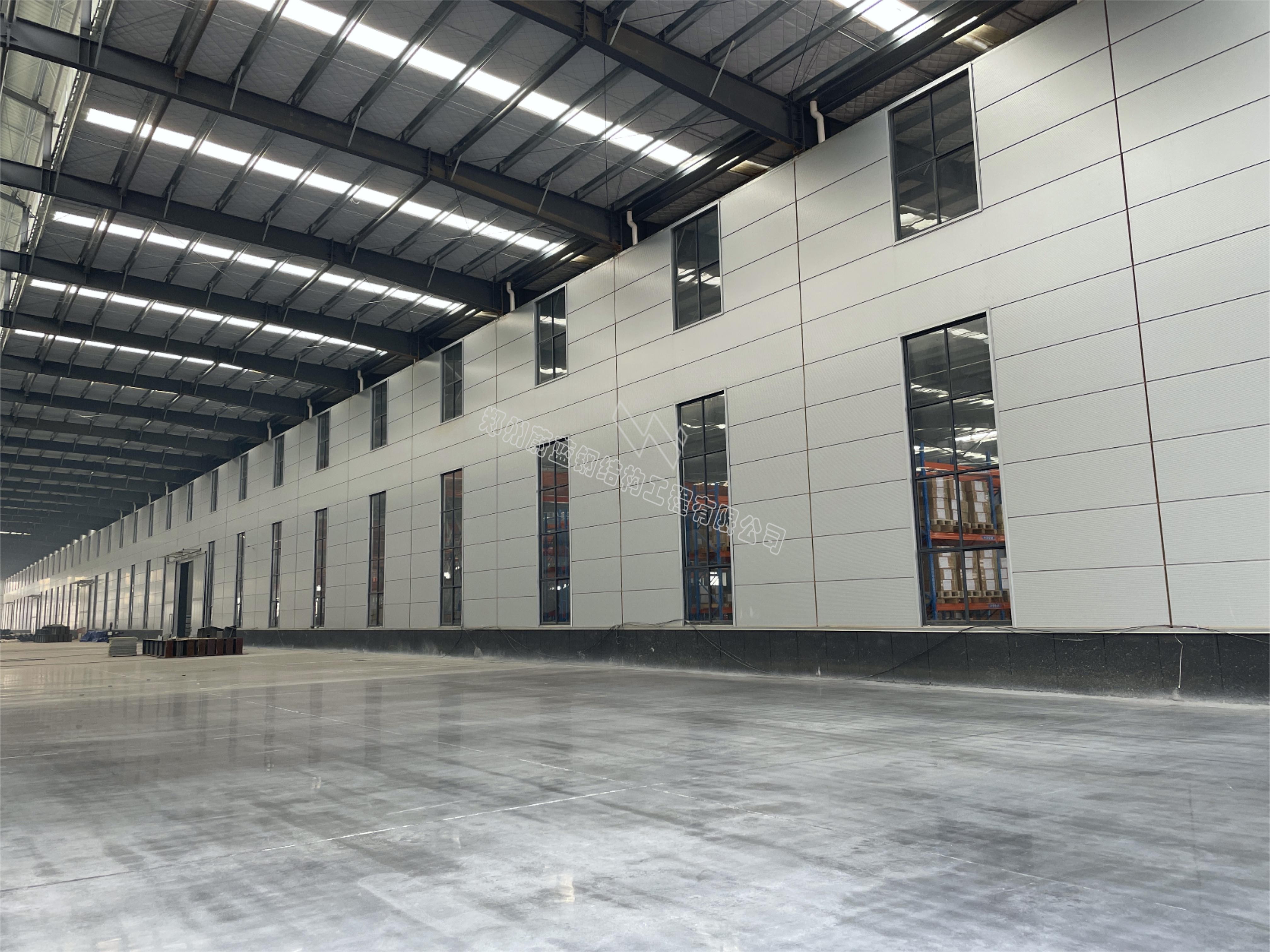 钢结构厂房每平方造价多少钱