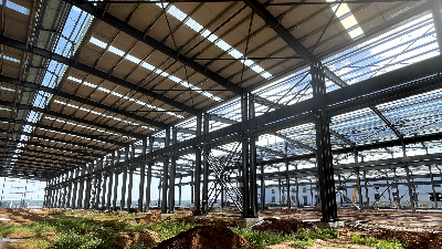 K8凯发钢构百科：钢结构厂房的结构形式有很多种，为什么多数企业都选这种